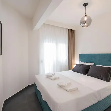 #sansevieria Apt By Halu! Apartment *